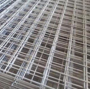 China Welded Wire Mesh Panel Electro Galvanized Welded Mesh Fence 50 ft wholesale