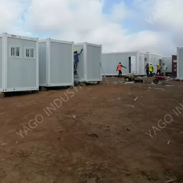 Modular 40 Foot Container Homes Accommodation Units For Disaster Emergency
