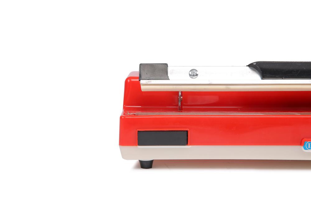 Electric Driven SF-400 Red Plastic Film Sealing Machine for Household Packaging Needs
