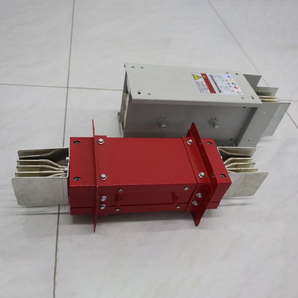 Compact Fire Resistant Intensive Custom Busbar Trunking System 400A-4000A