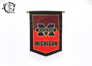 China Michigan Wolverines Multicultural Flag Banners Football Team Pentagon Flag with Tassel 9 x 15