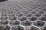 SS304 Or Low Carbon Steel Hexmesh Refractory Thermostable Anchor For Lining