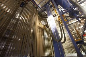 China Customized Voltage Vertical Powder Coating Line LNG Heating CE Certification wholesale