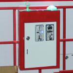 Metal / Wood Arcade Crane Claw Machine / Gift Vending Machine 1 Year Warranty