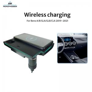 China BENZ GLA GLB CLA Car Wireless Charging Pad Smart Car Wireless Charger Bracket wholesale