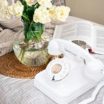Stylish Wedding Guest Book Phone Rechargeable Power Vintage Phone Recorder For