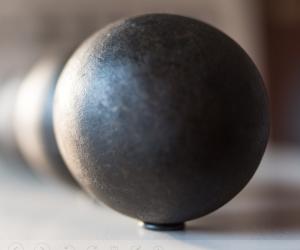 China Forged ball and cast ball grinding balls for ball mill size 20mm-150mm on sale