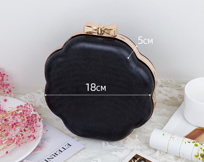 OEM Logo 18*5cm Round Clutch Bag Frames With Plastic Box