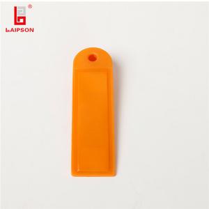 China LAIPSON Reuse Rfid Animal Ear Tag Temperature Resistance For Cattle 98*28mm on sale
