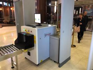 China Single energy low price X-Ray Baggage Scanner for shopping malls, hotels, subways, church etc. wholesale