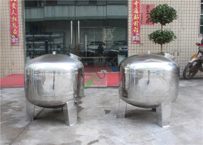 Small Water Storage Tank Water Housing Vessel Bear Milk Tank