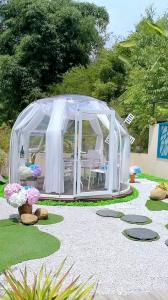 China 3m Clear Bubble Tents Restaurant Outdoor Transparent Bubble Dome With LED Light wholesale