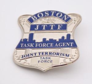 China Small Size Shinny Silver Plating high quality Boston police badges wholesale