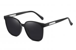 China Diamond Studded Night Driving Glasses Anti Glare Polarized Outdoor Fashion Sunglasses wholesale