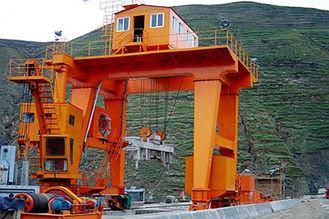 Electric Dam Top Double Girder Gantry Crane For Hydraulic Equipment Transport