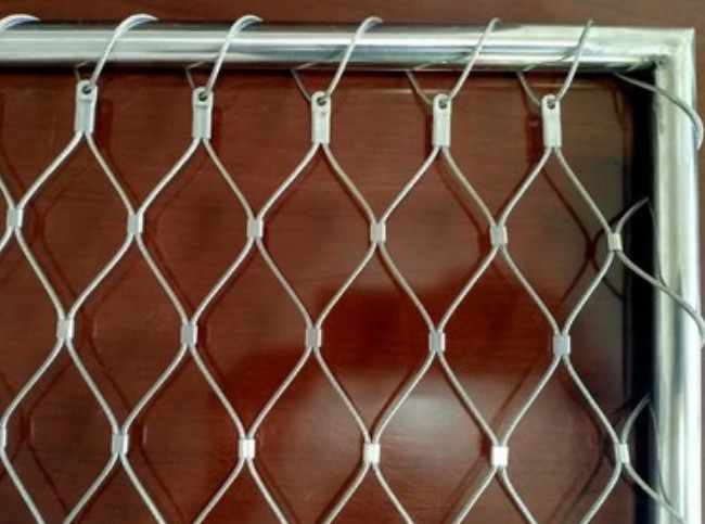 SS316 Zoo Aviary Mesh 50*50 High Strength Zoo Enclosure Mesh