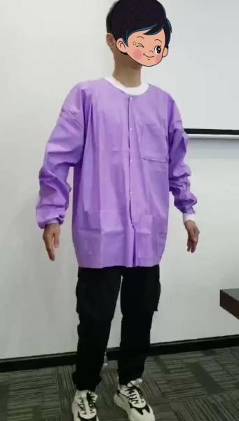 S&J Disposable nonwoven pp CPE isolation gown patient gown visitor gown lab