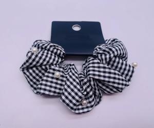 China Plaid Rubber Fabric Hair Accessories Scrunchies With White Pearls wholesale