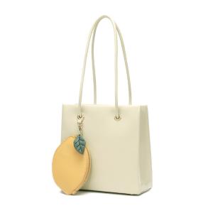 China 2024 THE NEW FASHION ONE-SHOULDER WOMEN'S BAG ALL THE ARMPIT SMALL SQUARE BAG NICHE DESIGN SENSE RETRO CROSSBODY BAG WOM wholesale