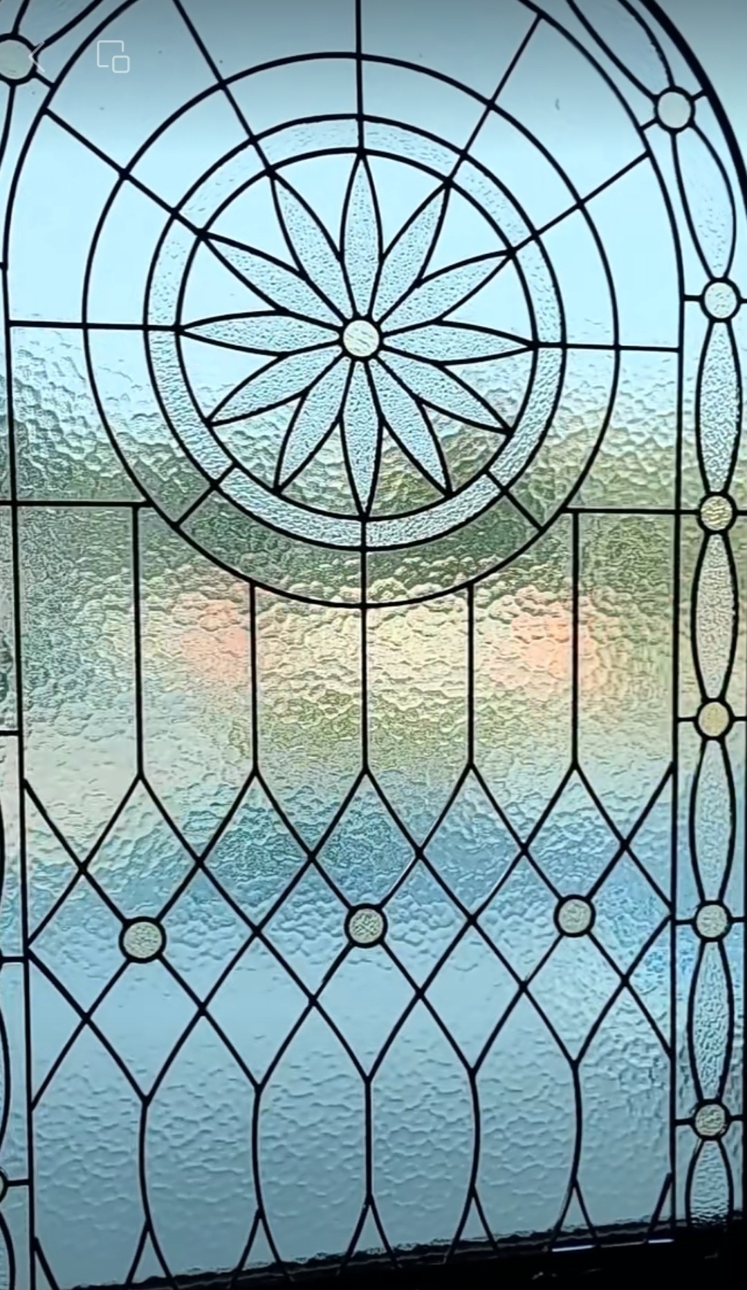 Church Glass Custom Size Circular Traditional Stained Glass Window For Exterior Use For Villa