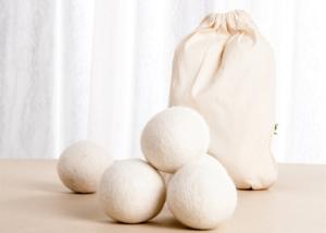 China Extra Large 100% New Zealand Sheep's Wool Felt dryer balls Accept Customer Logo wholesale