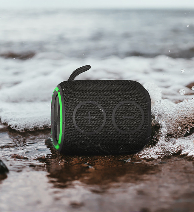 Wireless Bluetooth Speaker SNR ≥85dB TWS Function Dual Pairing