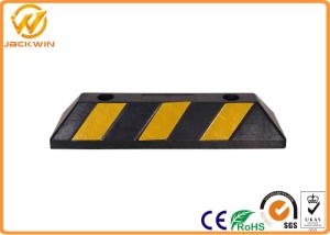 China Reflective Durable Rubber Car Parking Wheel Stops for Trucks 550*150*100 mm wholesale