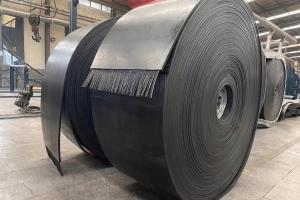 China ST630/ST800/ST1000 Steel Cord Conveyor Belts Heavy-duty Material Transportation wholesale