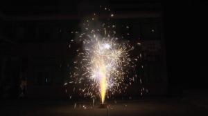 China Chinese 1.4G UN006 380G Funny Fountain Fireworks Pyro With Nice Effects 2022 wholesale