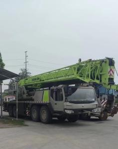 China Used Truck Mounted Crane 80 Tonne Mobile Crane 2019 Model Zoomlion ZTC800V552 wholesale