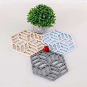 China Kitchen TPR Hexagon Pot Holder Heat Insulation Pad 16*13.8cm wholesale