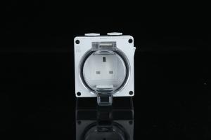 China IP66 Waterproof Switches and Sockets British type wholesale