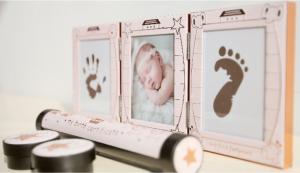 China Newborn Baby Handprint and Footprint Photo Frame Kit with an Baby-safe Ink Pad baby birth certificate keepsake wholesale