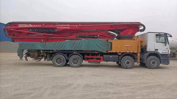 56m Concrete Boom Pump Truck on Mercedes Benz Chassis with Vibrating Amplitude 2