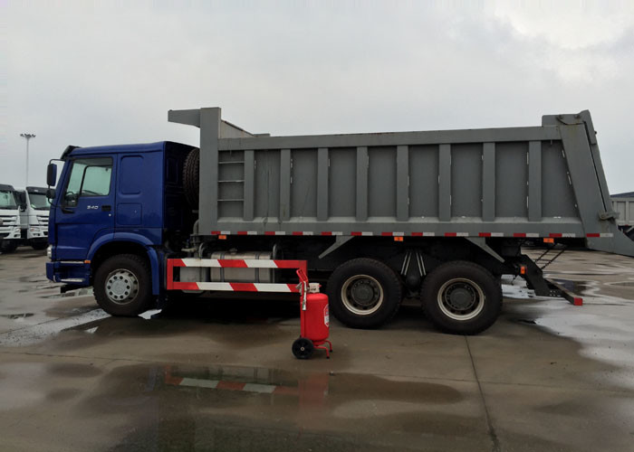 HOWO A7 Dump Truck 336HP 6X4 LHD 20CBM 40 Ton HYVA Cylinder Heavy Dump Truck