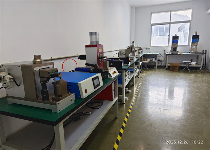 Ultra High Power Metal Spot Welding 5000W For Electronic Equipment