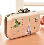Korean version of the 2016 new women's vintage evening bags hand embroidery silk