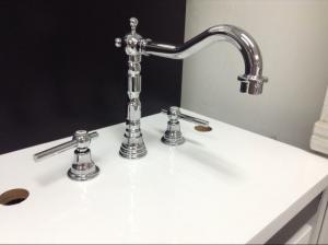 China Three Holes Installation Kitchen Tap Faucets Made of Low - Lead Brass on sale