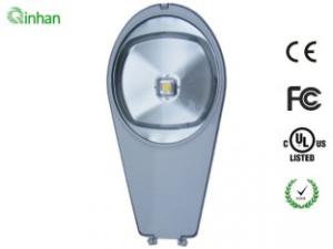 China Dustproof 30W AC100 - 240V 50000H 2550 Lm LED street light fixture with 3 Years Warranty wholesale