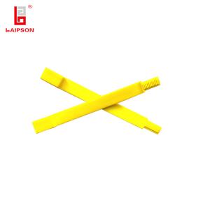 China LAIPSON TPU UHF 860MHZ 127mm Sheep Goat Leg Tagging System In Plastic Leg Band For Management wholesale