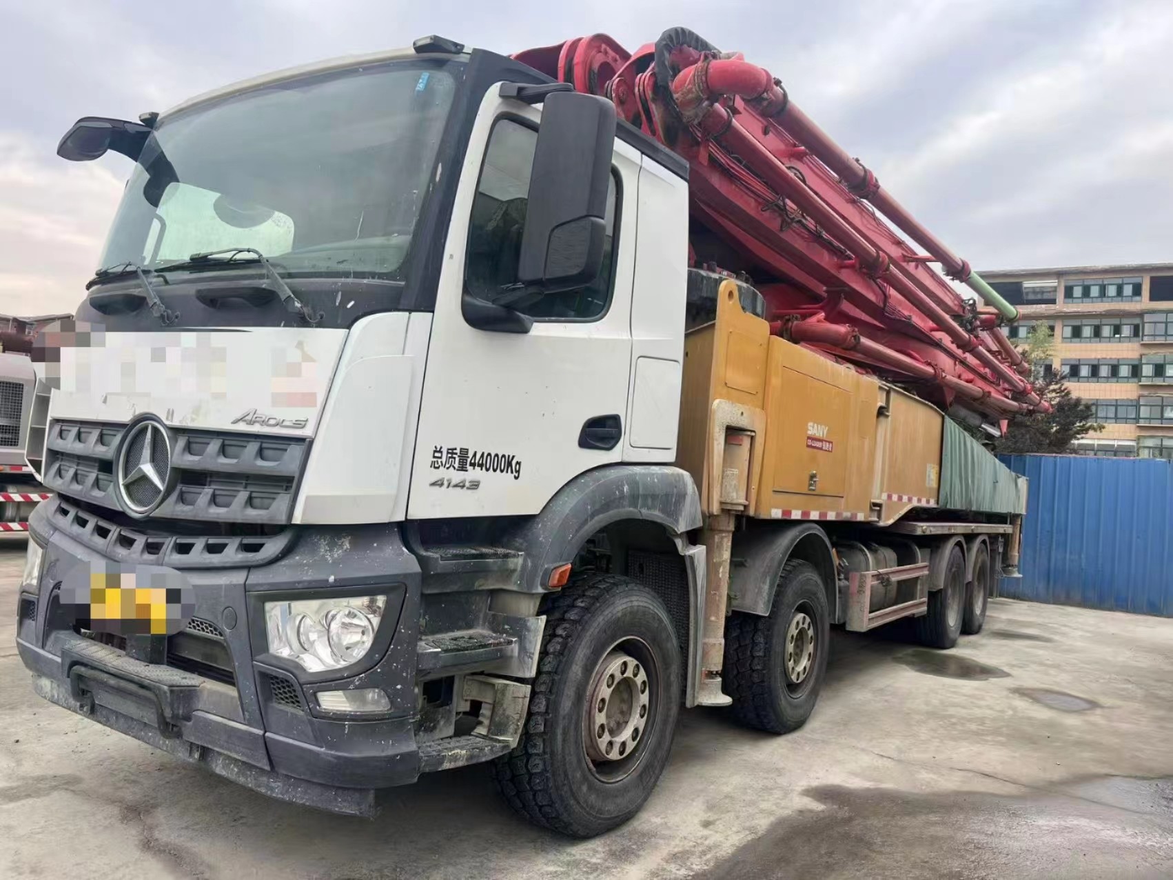 2020 Sany concrete pump truck 56m installed Arocs Mercedes chassis price