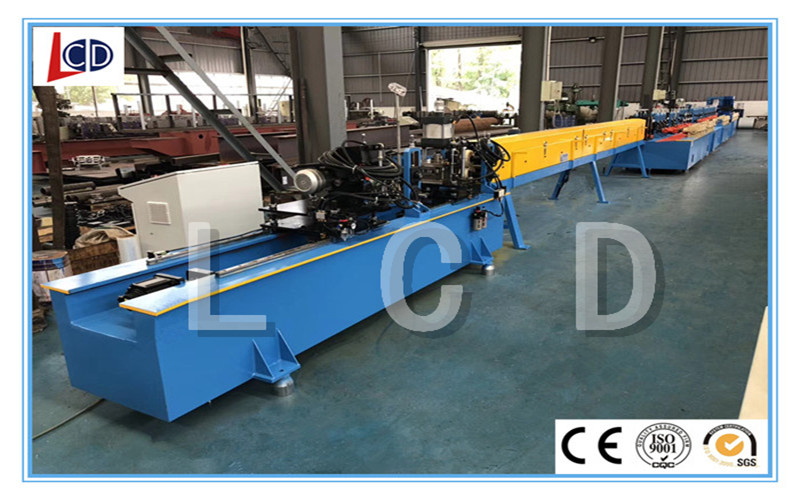 Automatic steel round rectangle pipe roll forming machine