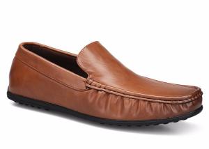 China Genuine Leather Mens Soft Sole Moccasins Slip On Flats Gommino Driving Shoes wholesale
