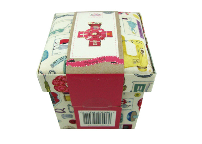 Top Class Airline / Travel Sewing Kits Eight Items For Convenient Sewing Work