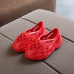Thickness 1.5cm Unisex Kids Yeezy Clog Shoe With EVA Shoe