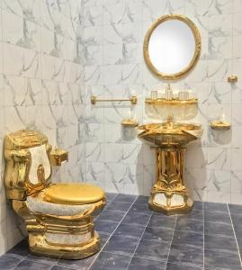 China Golden Hotel Bathroom Sanitary Ware With Pedestal Basin Sink Wall Hung Toilet on sale
