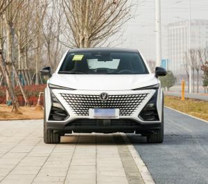 China Changan UNI-T 2022 2.0T 233HP Noble Model 8AT 5 Seats SUV With 20&quot; Wheel Hub wholesale