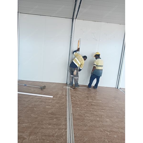 Temporary Mining Camp Construction Flat Pack Prefab House With Ensuite ODM
