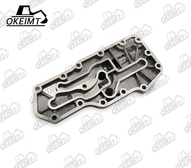 4D102 6735 - 61 - 2220 Oil Cooler Cover For Excavator Engine Parts