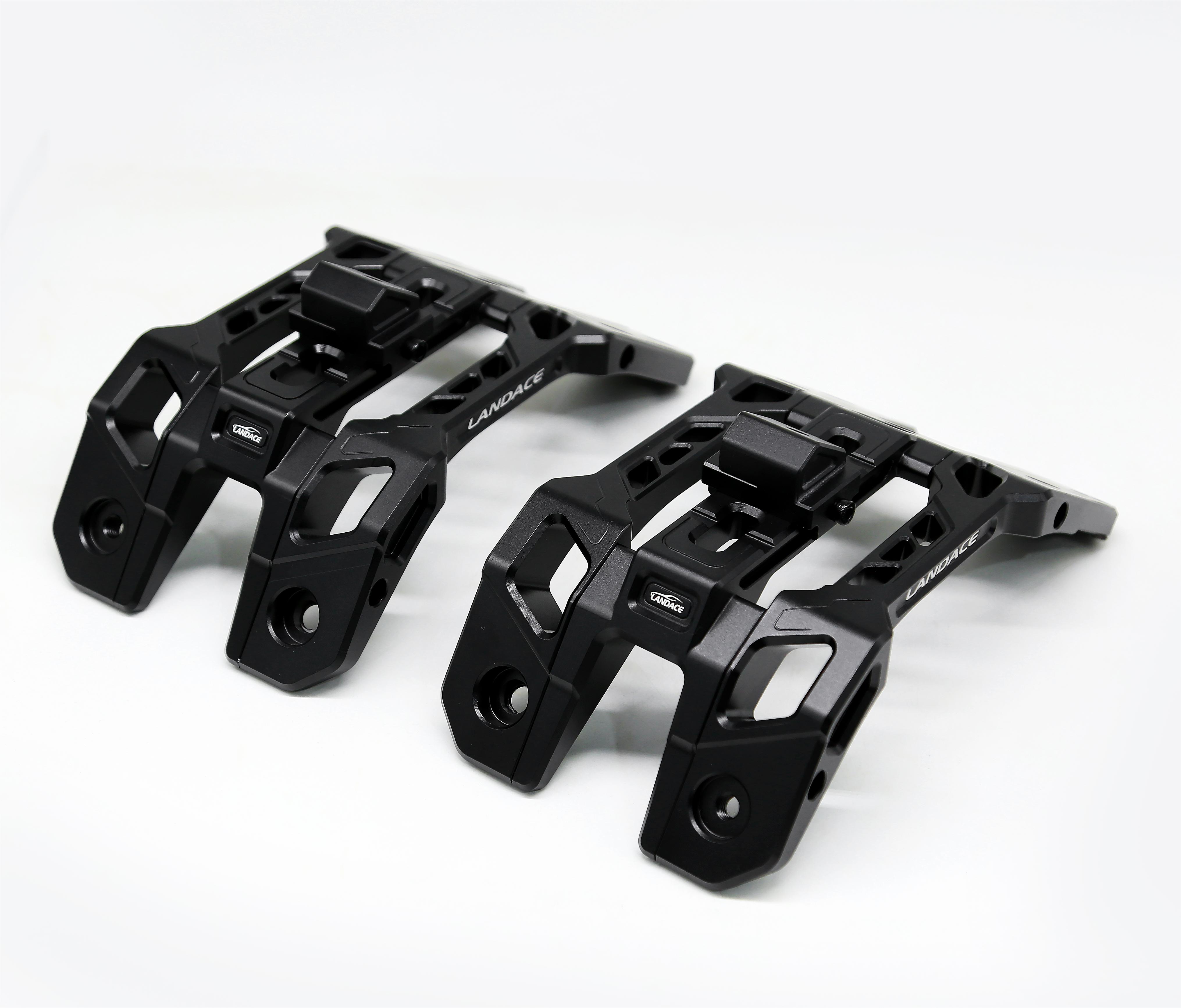 JEEP 2021- Wrangler Light Mounting Brackets CNC machined with Durable Aluminum Alloy